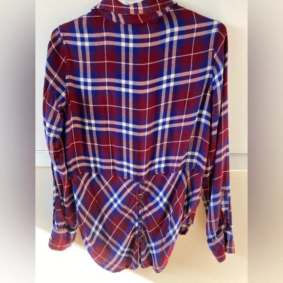 Lucky brand button down - Picture 3 of 5